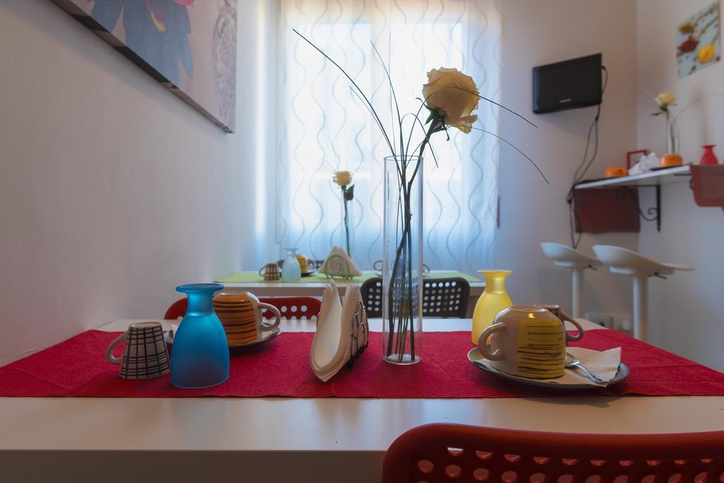 Central Avenue B&B Bologna Eksteriør bilde