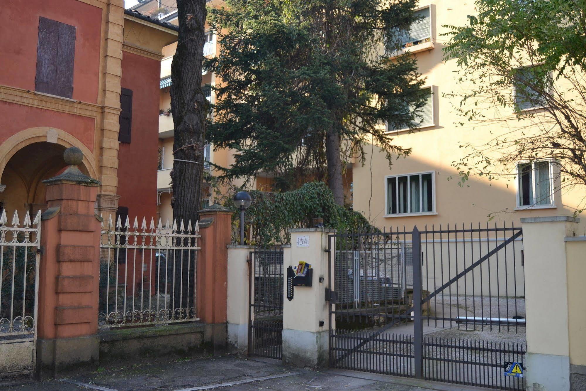 Central Avenue B&B Bologna Eksteriør bilde
