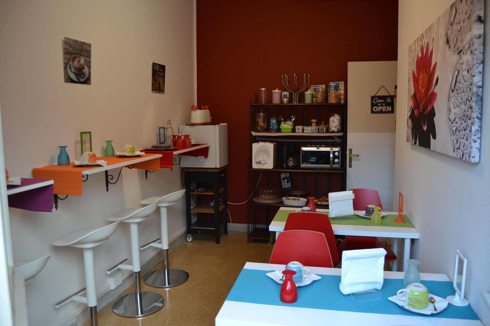 Central Avenue B&B Bologna Eksteriør bilde